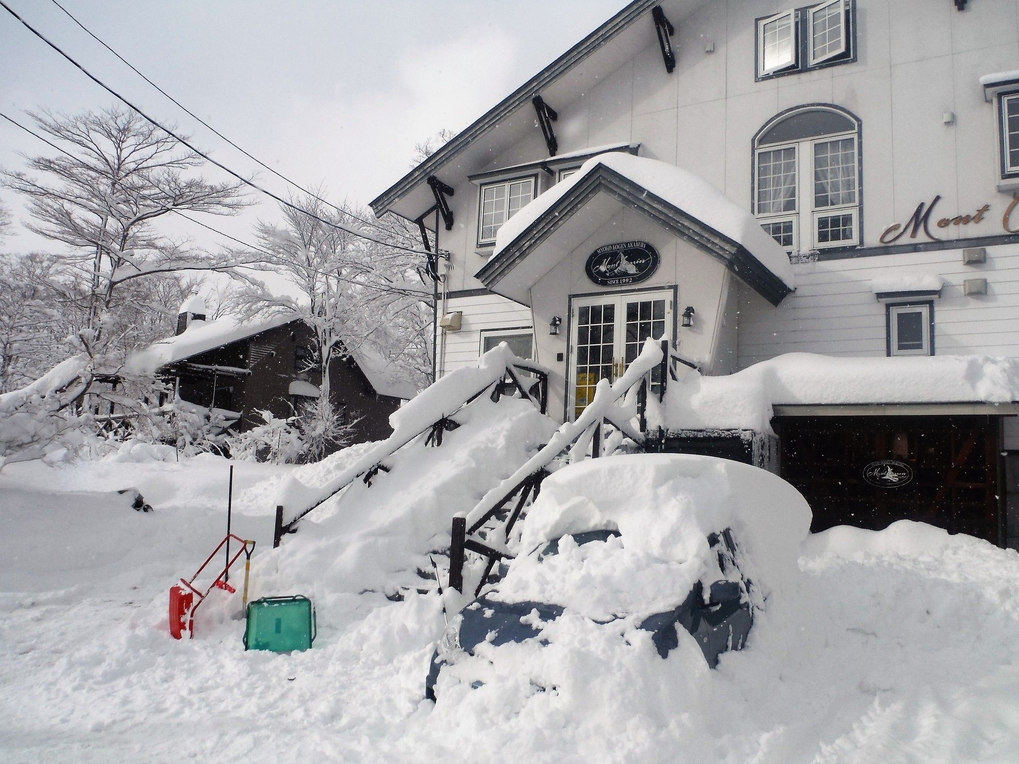 Mont Cervin Myoko Hotel Exterior photo